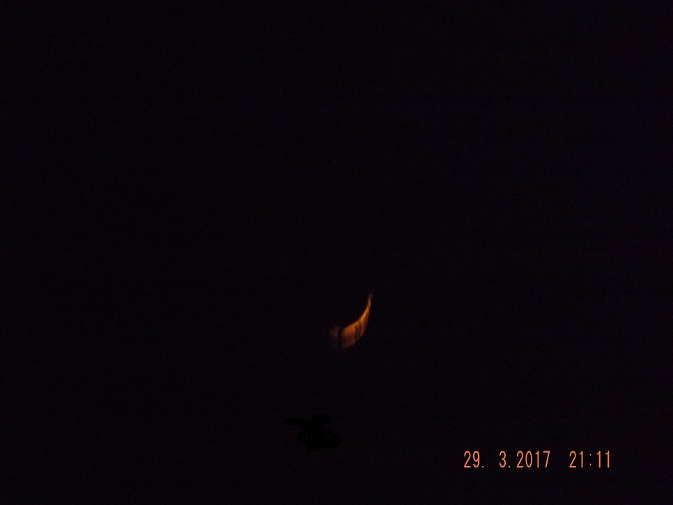 1st quarter moon 2017.jpg